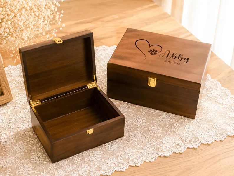 Classical Pet Casket